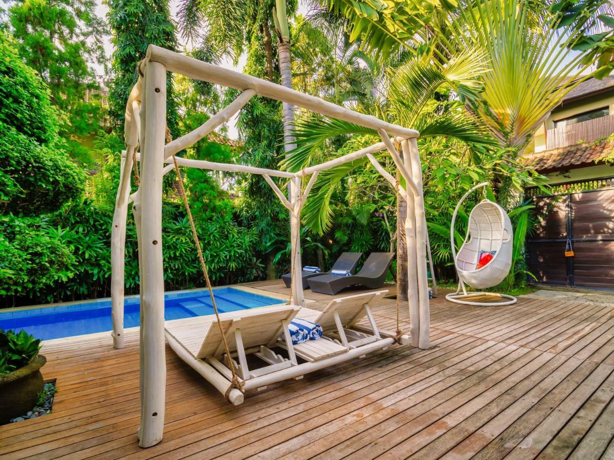 Villa White Stars Seminyak Esterno foto