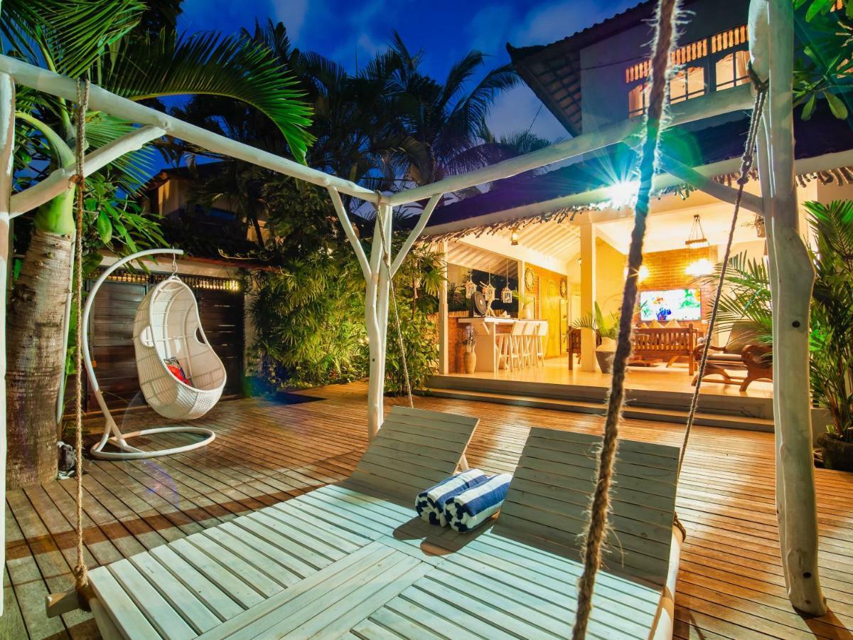 Villa White Stars Seminyak Esterno foto
